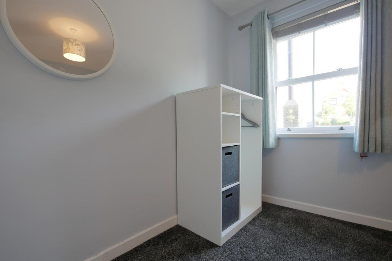 Crewe Short Lets 1 Victoria Court, Crewe Apartment Exterior foto